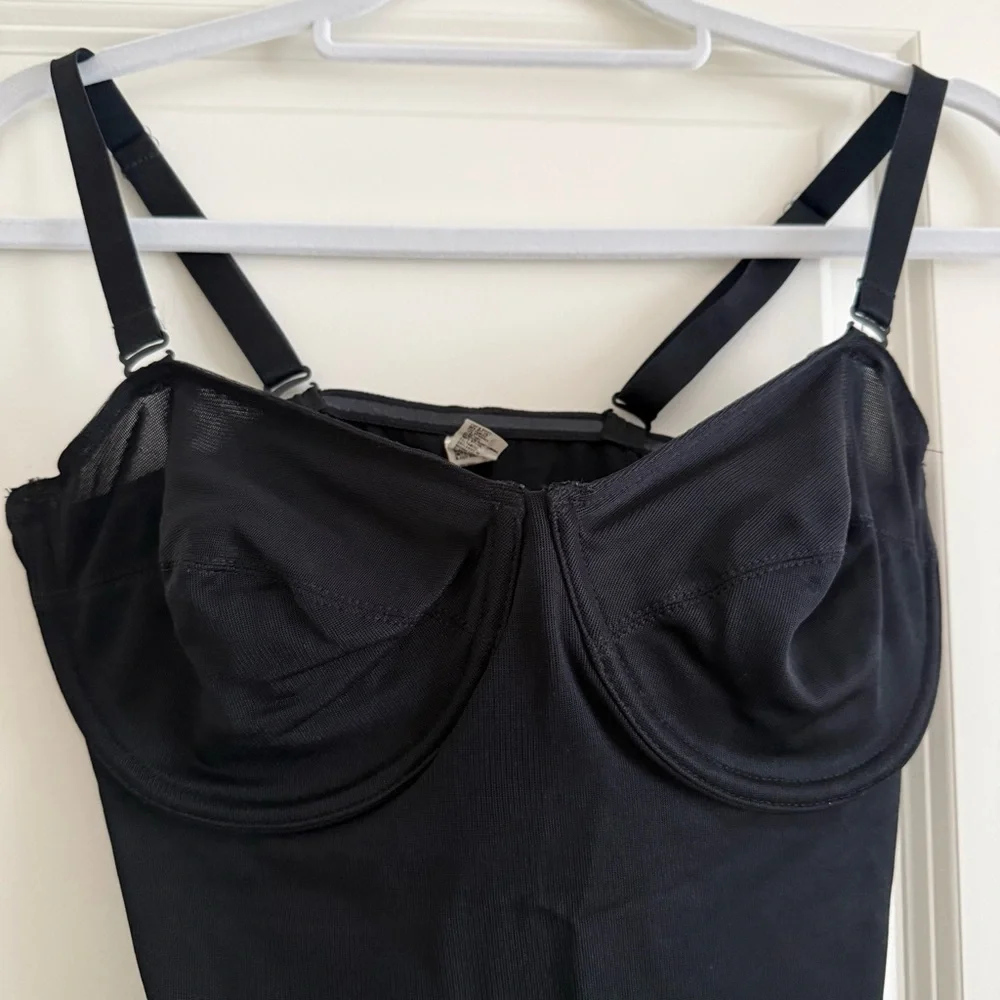 Vintage Weight Watchers In Control Instant Body Shaping Bra Slip Size 38D Black
